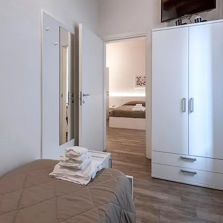 La Casa Di Mattia Nocleg ze śniadaniem 4*